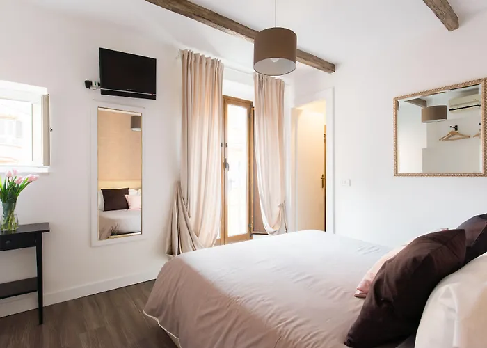 Domus De Fiori Apartamento *